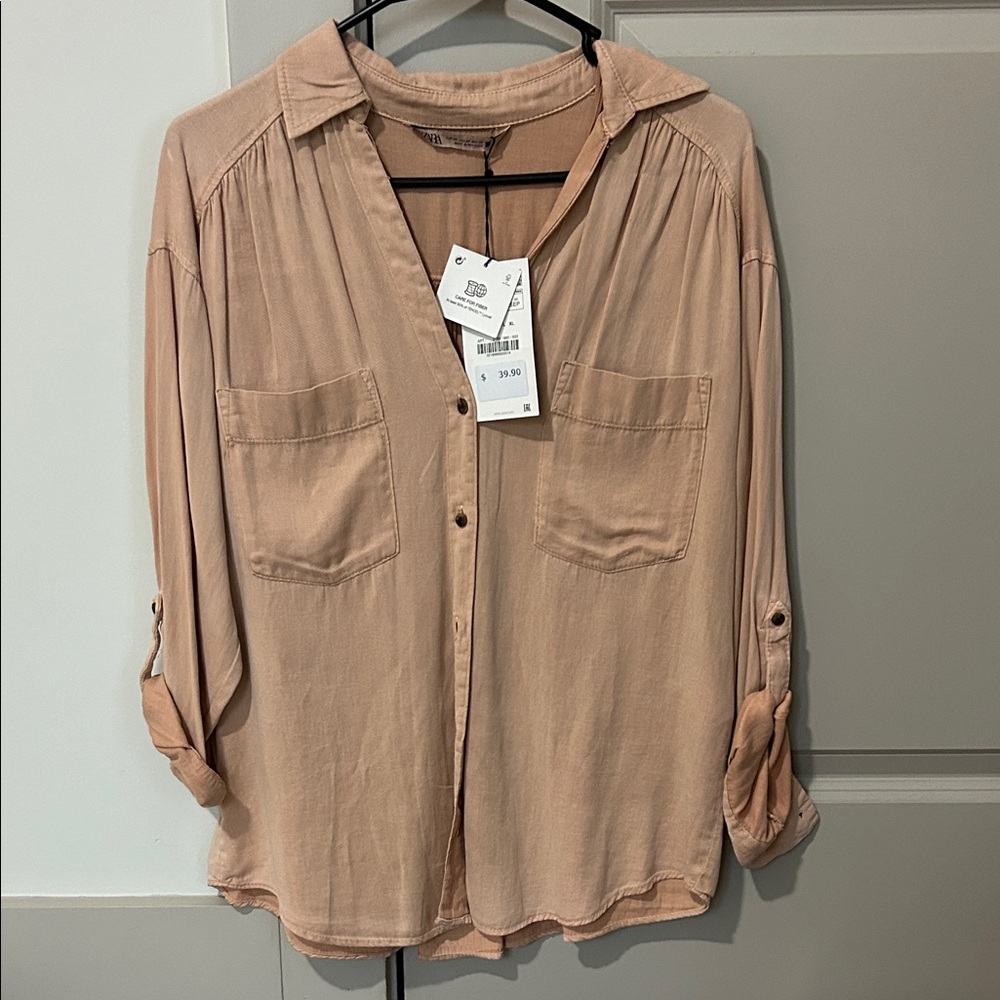 Zara Women's Blush Button-Down Shirt